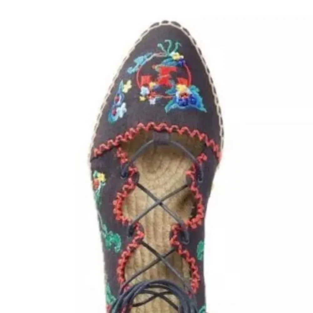 Tory Burch ghillie Espadrilles!